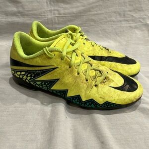 Nike youth size 5 hypervenom Athletic Shoes